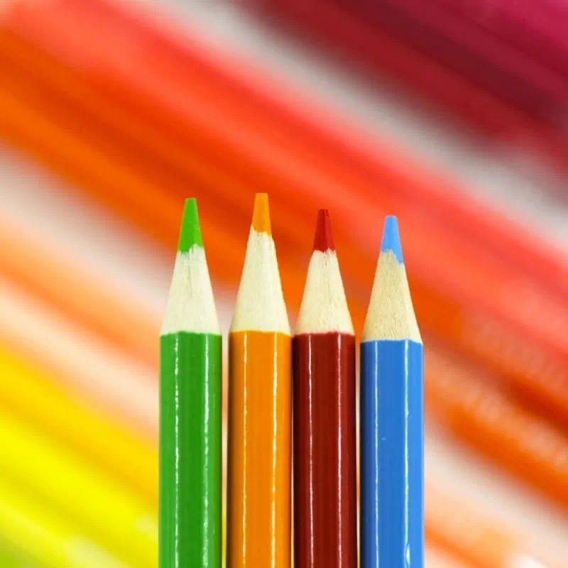 Set Creioane colorate pe bază de ulei, 120 culori